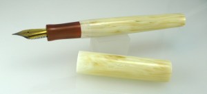 Chronicler, clipless, in Alabaster Swirl & Caramello Madreperlato Italian Acrylics