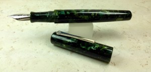 Idyll in Classic Green Acrylic - Small