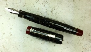 Balladeer in Dartmoor & Urushi Red - Medium