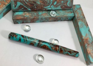 Idyll in Ancient Bronze Lava Lamp - Medium