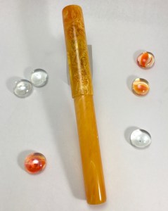 Aeterna in Yellow Amber Lucite - Medium