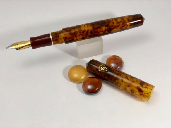 Idyll in Illuminated Amber Tortoise Lucite & Urushi Red Acrylic - Small