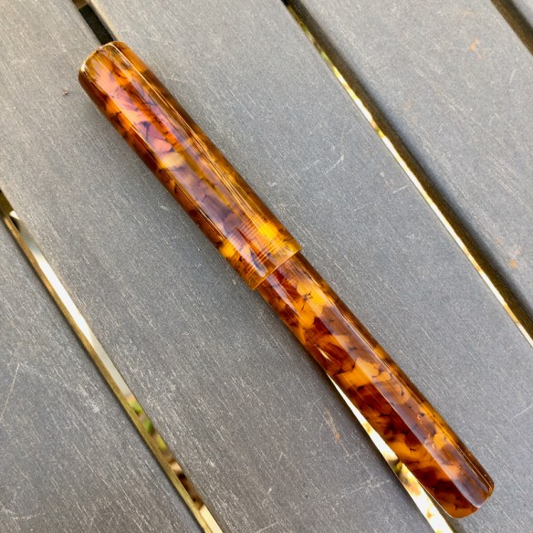 Aeterna in Illuminated Amber Tortoise - Medium