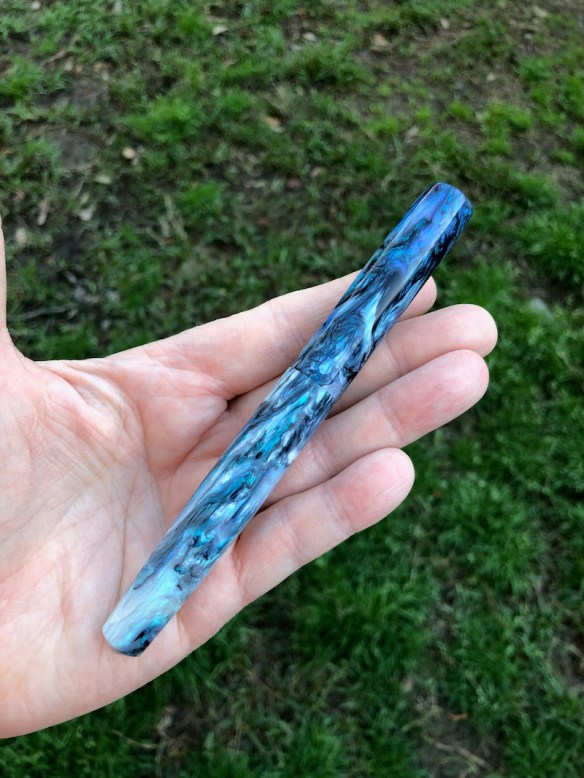 Idyll in Brooks Black Abalone - Small