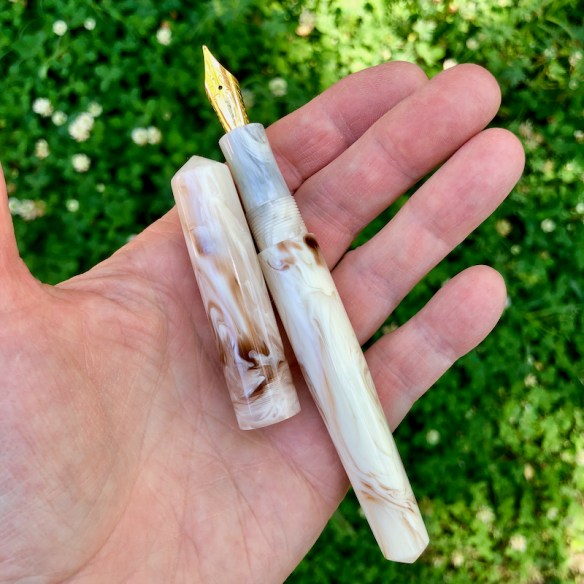 Idyll in Dupras Alabaster - Small