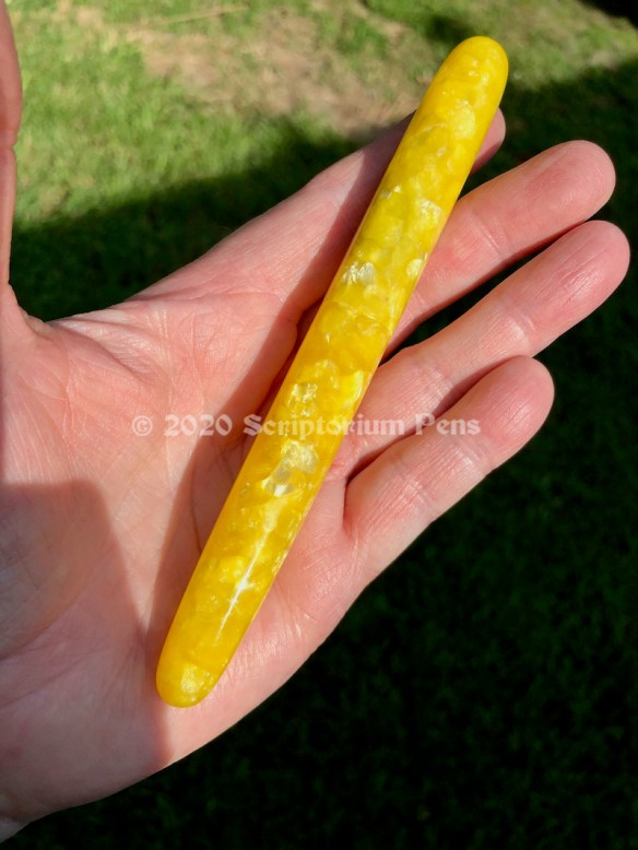 Zephyr in Citronella Erinoid - Small