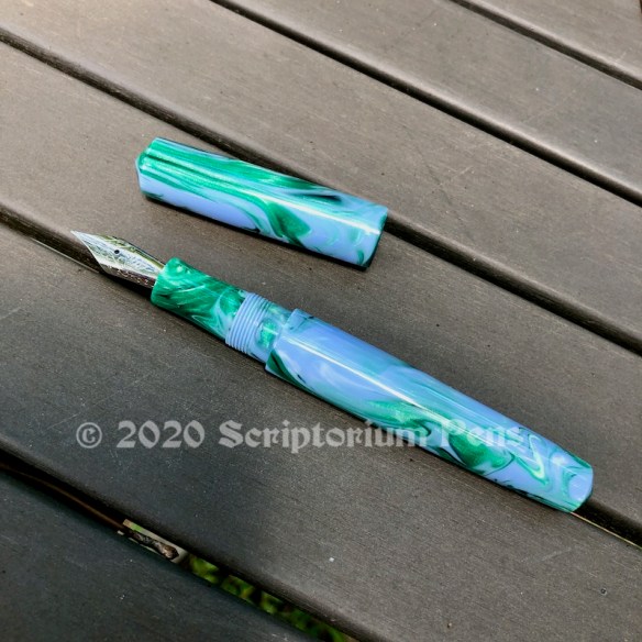 Short Idyll in Dupras Periwinkle Gardens - Small