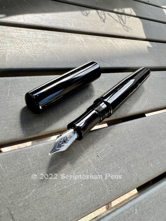 Idyll in Nikko Black Ebonite - Small