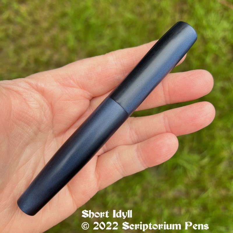 Short Idyll in Omas Blue Moon with Matte Finish - Medium