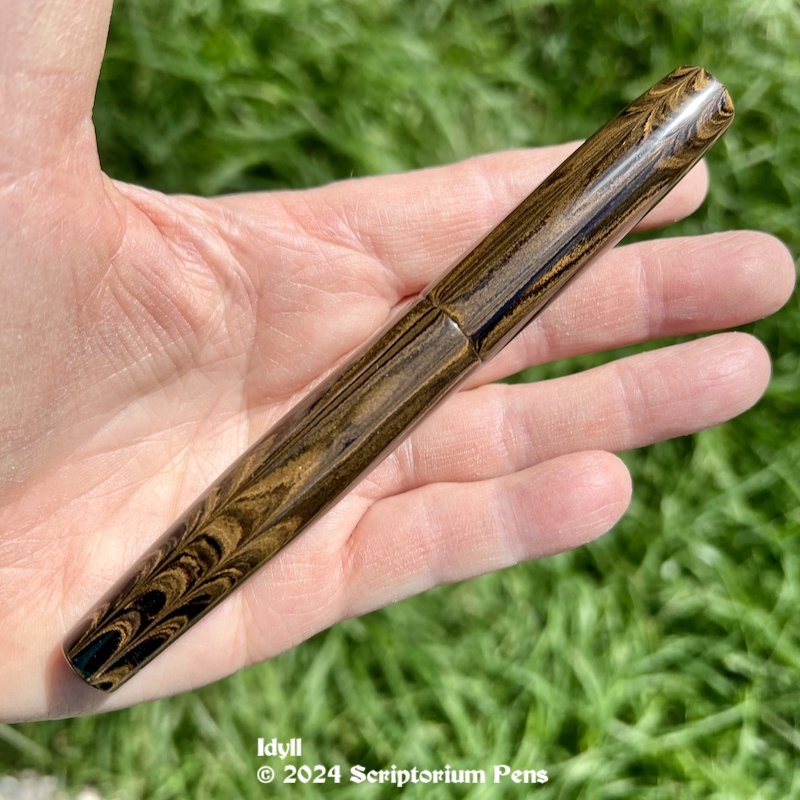 Idyll in SEM Briar Ripple Ebonite - Medium