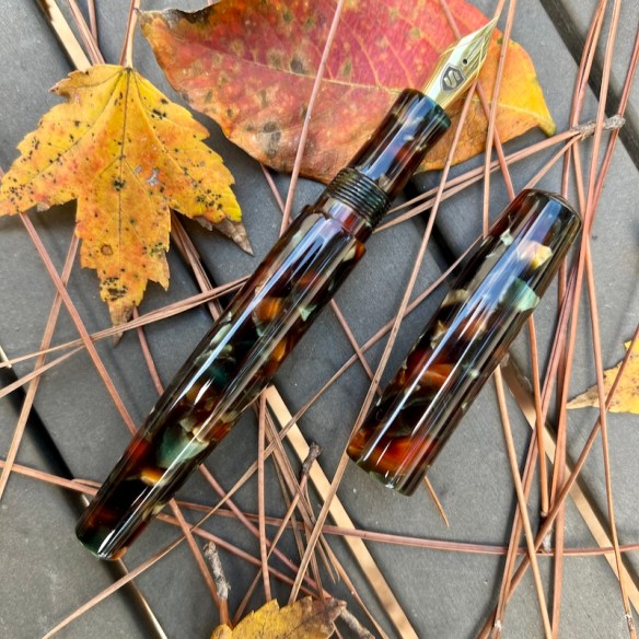 Idyll in Conway Stewart Bracken - Small